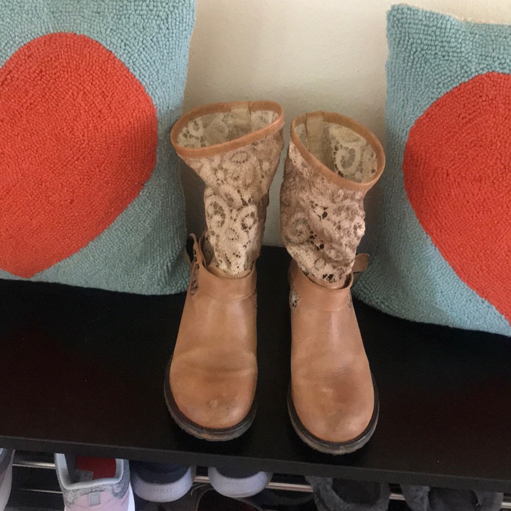 Boho boots
